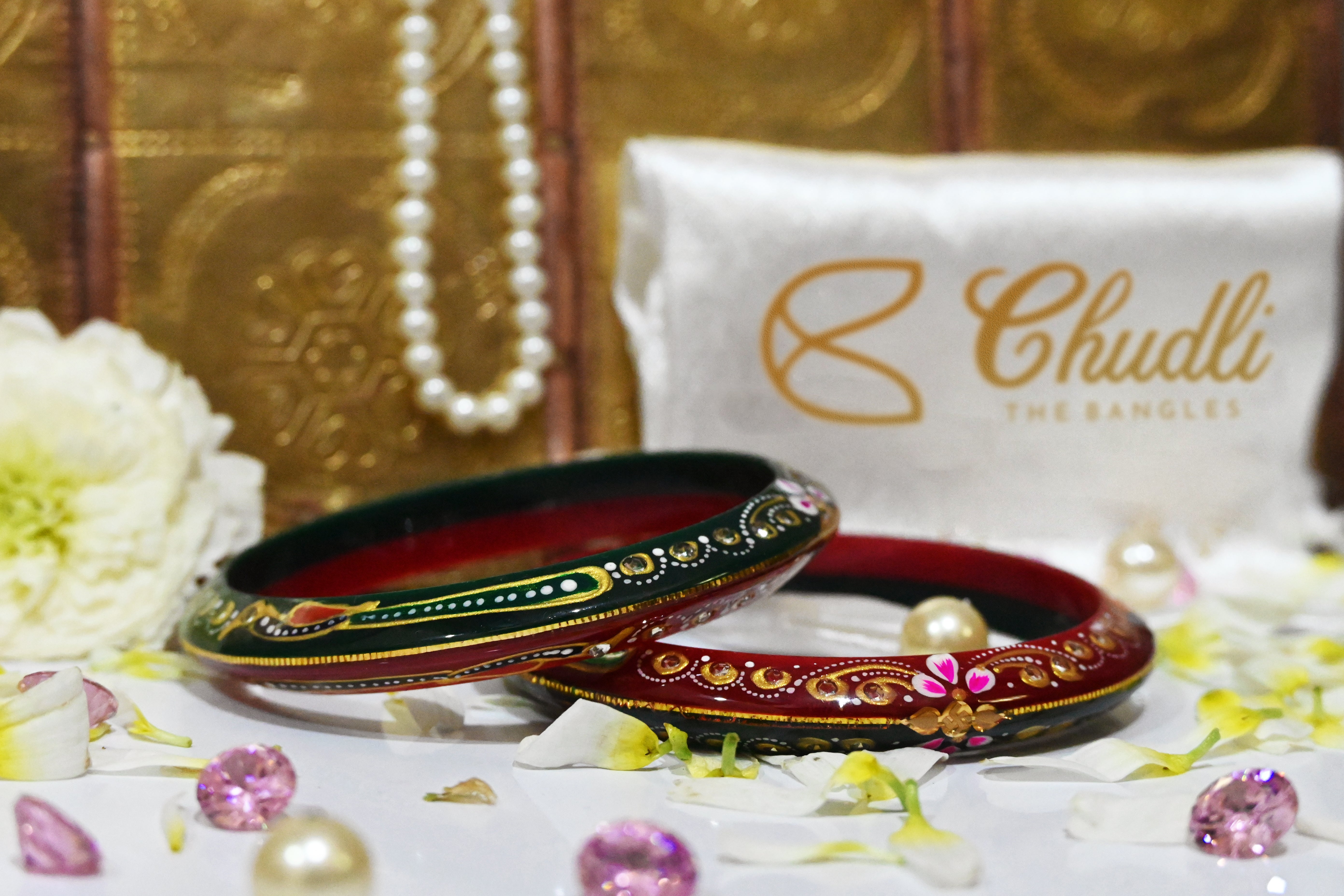 "Aabhushan" Red - Green Pola 916 22k - Chudli The Bangles